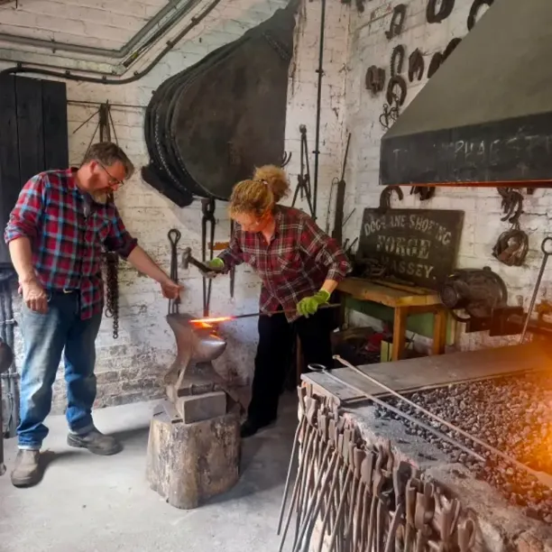 Blacksmithing courses at Hartlebury Castle